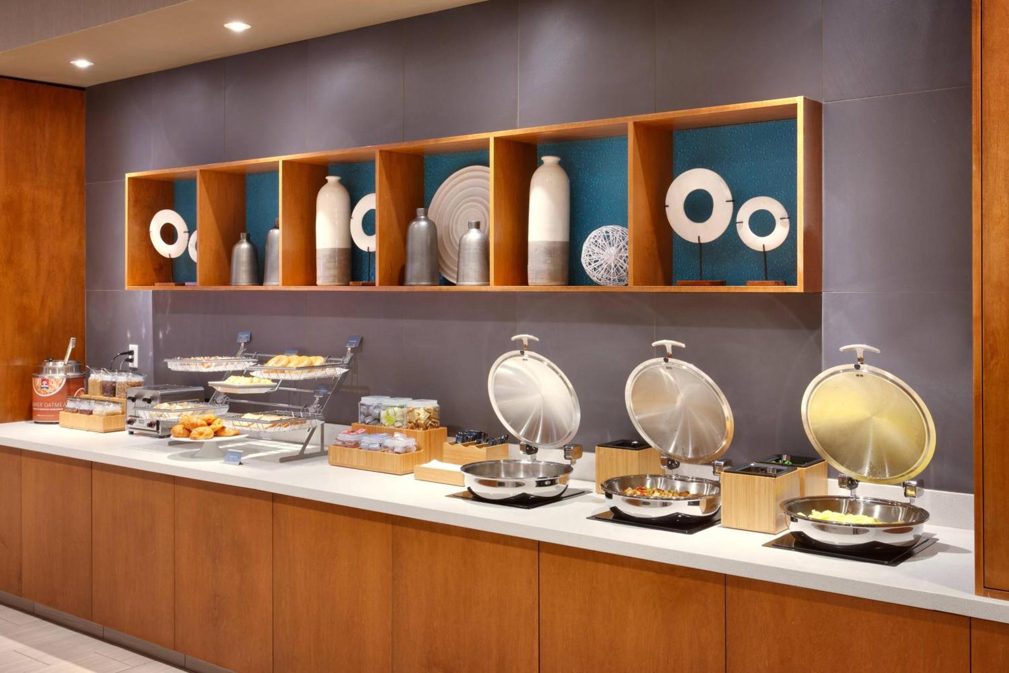 Springhill Suites By Marriott Idaho Falls Exterior photo